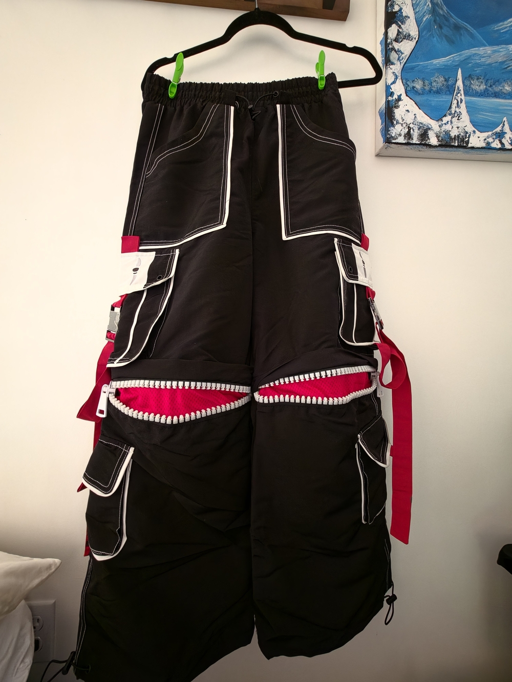 Spirit Cargos (Windbreaker)